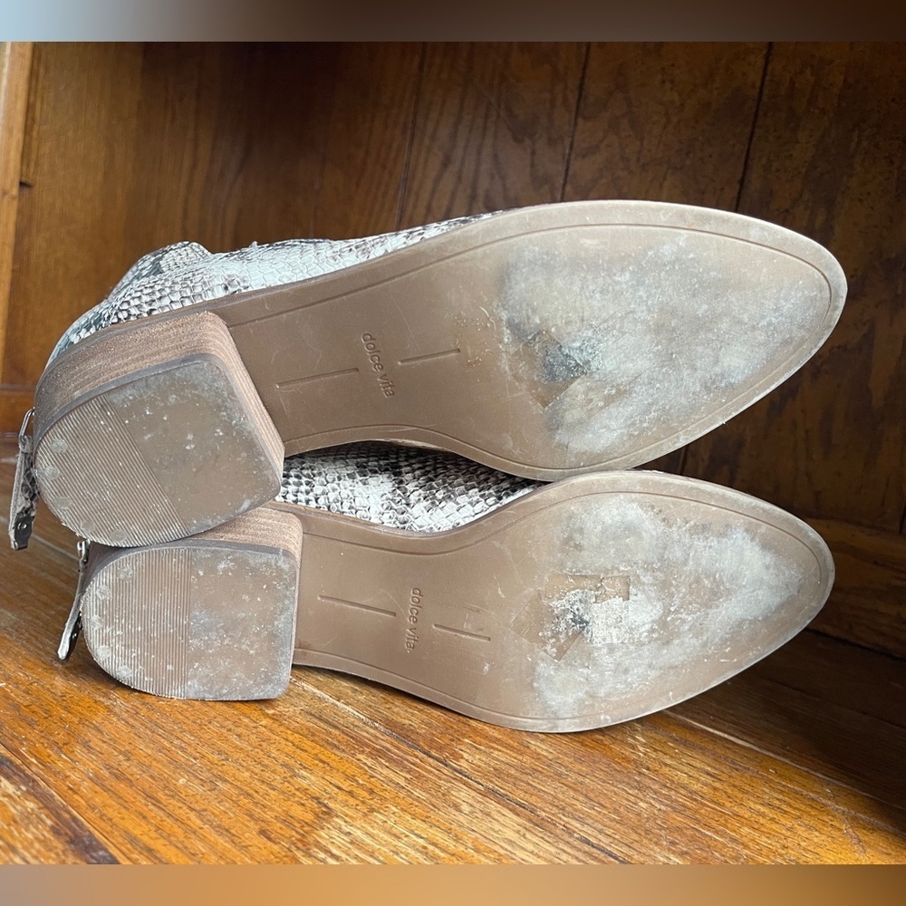 Dolce Vita Black and Gray Ankle Booties - Picture 8 of 10